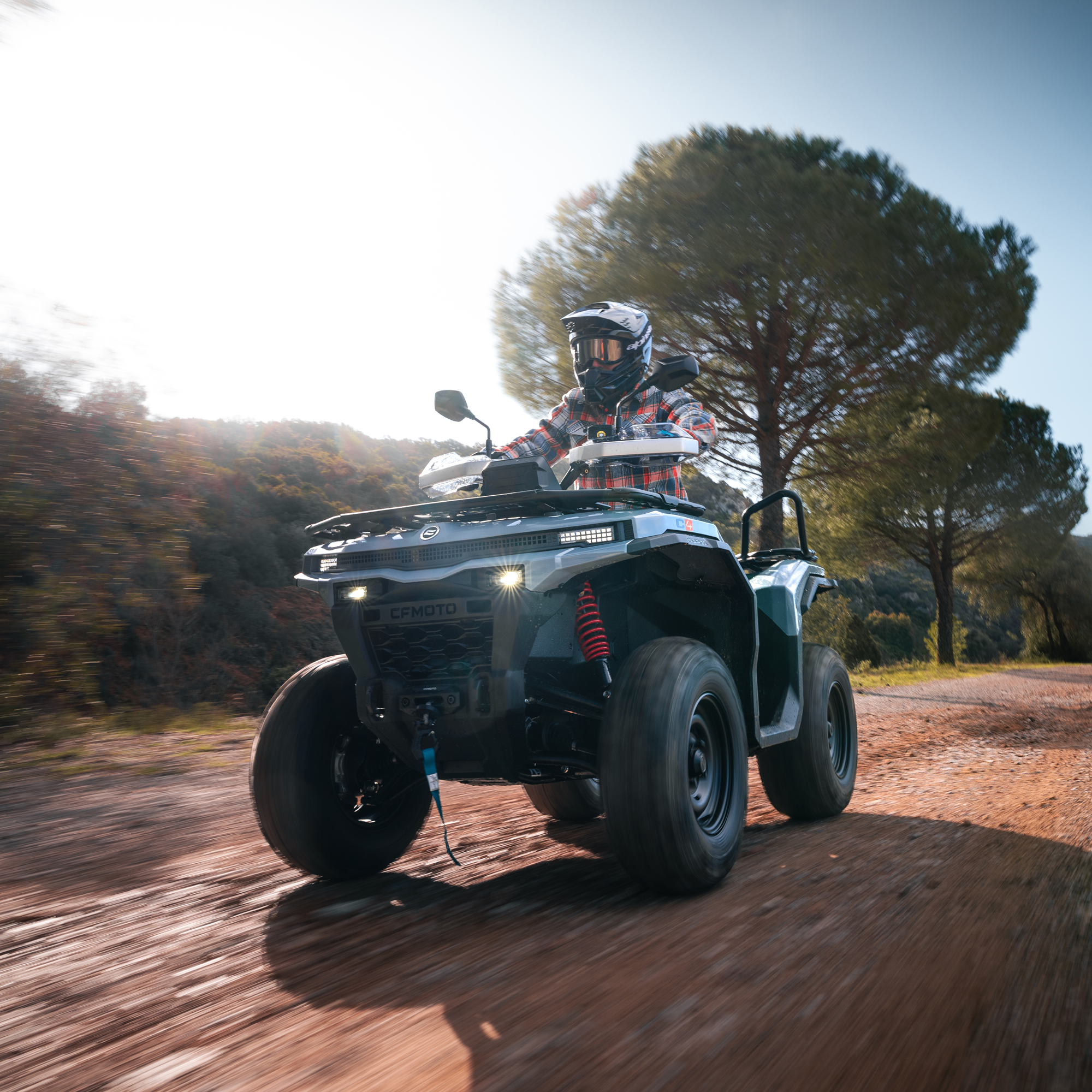 CFMOTO_CFORCE-C4_Outdoor_12-eps